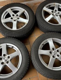 Winterreifen auf Alufelgen - Seewald