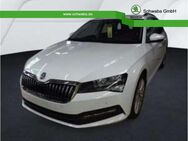 Skoda Superb, 2.0 TDI Combi Ambition, Jahr 2024 - Gersthofen