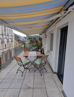 ZU VERMIETEN: Exklusive Maisonettwohnung mit Panoramablick in erstklassiger Lage, Zentrum mit Aufzug - Tuttlingen