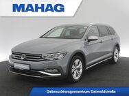 VW Passat Variant, 2.0 TDI Alltrack, Jahr 2022 - München