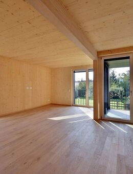 ERSTBEZUG: Helle und ruhige 4-Zimmer-Wohnung mit sonniger Loggia in Seenähe - Seeshaupt