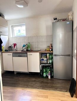 Passives Einkommen! -Renovierte Etagenwohnung mit Potential - Korntal-Münchingen