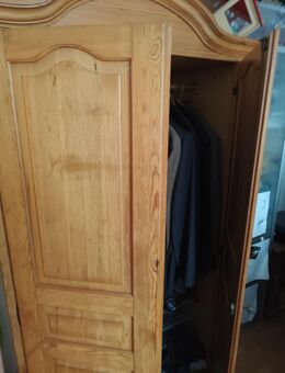 Kleiderschrank Massivholz - Berlin Reinickendorf