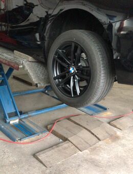 BMW Räder / Sommerreifen 205/55R16 / Felgen 16 Zoll - Stuttgart