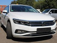 VW Passat Variant, 2.0 TDI Business, Jahr 2021 - Geeste