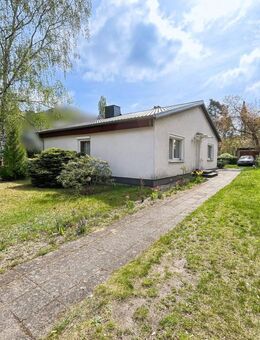Grundstück mit Südausrichtung und sanierungsbedürftigem Bungalow in Nutethal OT Bergholz-Rehbrücke - Nuthetal