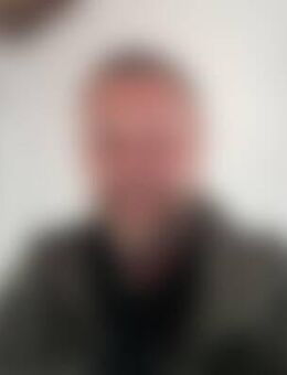 081*** - Klipphausen