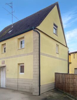 SEHR VIEL POTENZIAL: TOP EIN/ZWEI-FAMILIENHAUS MIT NEBENGEBÄUDEN - Adelsdorf