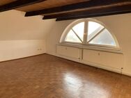 Traumhafte 3 Zimmer Dachgeschosswohnung in Schönberg ab sofort zu vermieten - Schönberg (Mecklenburg-Vorpommern)