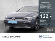 VW Golf, 2.0 TDI Life MOVE DYNLI, Jahr 2024 - Düsseldorf