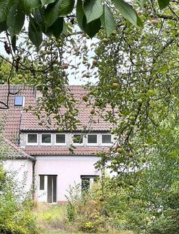 Doppelhaushälfte mit 5 Zi. + Garage auf weitläufigem Gartengrundstück in Dortmund Brackel - Dortmund