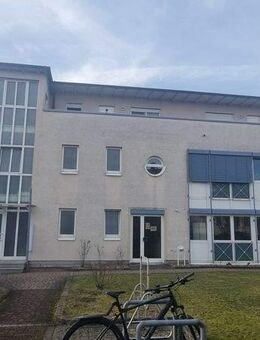 Schöne helle 3-ZKB Wohnung mit Balkon und wunderbarem Ausblick - Kassel