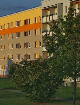 Familienfreundliche 4-Raum Wohnung mit Balkon - Calbe (Saale)