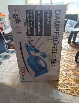 Neues Bügeleisen zu verkaufen - Essen