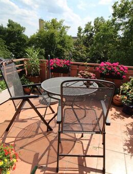 Vermietete 4 Zimmerwohnung im Dachgeschoss - Plankstadt