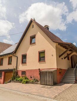 Modernes Einfamilienhaus mit Traumgrundstück & großzügigem Nebengebäude - Deisenhausen