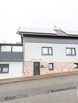 BALKONIEN - vermietetes Einfamilienhaus mit Einliegerwohnung & zwei Dachterrassen in Friedrichsthal! - Friedrichsthal (Saarland)