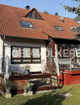 Familienidylle in Oberndorf: Haus mit 2 Wohneinheiten . Garten + Doppelgarage - Rottenburg (Neckar)
