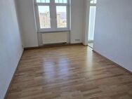 Freundliche 2-Zimmer-Wohnung mit Balkon in Gera - Gera