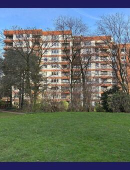 Wohnen im Grünen: modernisierte, helle 4-Zimmer-Wohnung mit West-Balkon, neues Bad, Gäste-WC, Aufzug - Köln