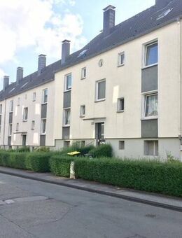 Hübsche 2-Zi.-Whg. mit Tageslichtbad und Balkon, frei ab 01.09. - Wuppertal