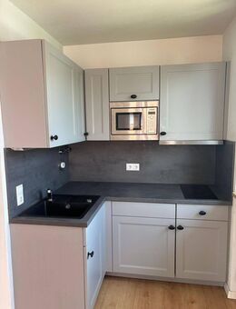Praktische 1-Zimmer-Wohnung mit Balkon und moderner Einbauküche! - Bad Füssing
