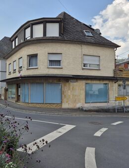 Wohn-Geschäftshaus mit Werkstatt und Garage in Berkastel-Kues OT Wehlen - Bernkastel-Kues