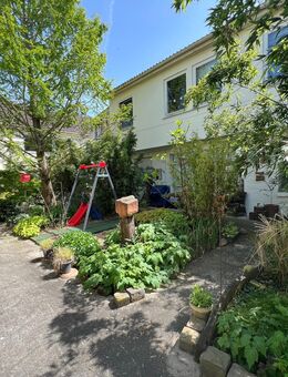 PREISREDUZIERUNG! Einfamilienhaus mit Büro, Apartment und Lagerhalle in Ockenheim zu verkaufen! - Ockenheim