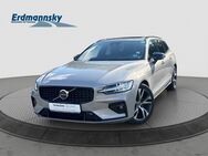 Volvo V60, 1.9 B4 Plus Dark, Jahr 2024 - Celle