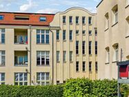 Top Lage mit Südbalkon - Denkmalgeschützte 2-Zimmer-Wohnung mit Tiefgaragenstellplatz in Leipzig - Leipzig