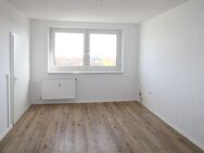 Willkommen! 2 Zimmer mit Balkon! - Magdeburg