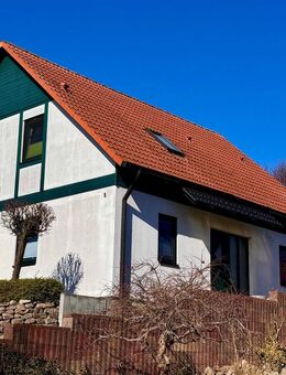 HORN IMMOBILIEN ++ Einfamilienhaus in Pasewalk mit Kamin und Garage - Pasewalk