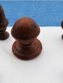 Antike, seltene Möbelteile in 79379