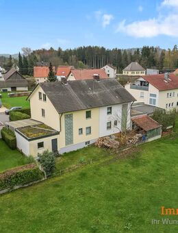 ImmoSpace *** TRAUMHAFTES WOHNEN IN RUHIGER LAGE ***DOPPELHAUSHÄLFTE MIT GARTEN *** - Zusmarshausen