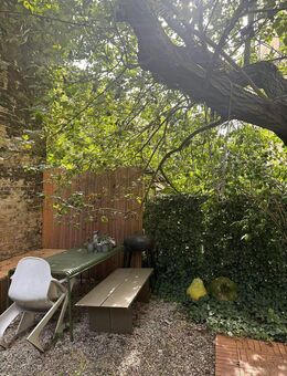 Eine ganz besondere Wohnung mit Garten und Kamin - einziehen und wohlfühlen - Berlin