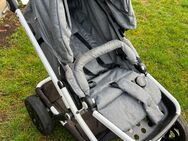 Römer Britax Kinderwagen und Babyschale - Carlsberg