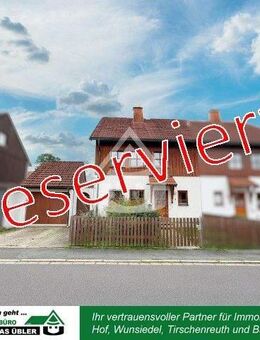 Wohnglück in der Siedlung - Doppelhaushälfte mit Garten - Selb