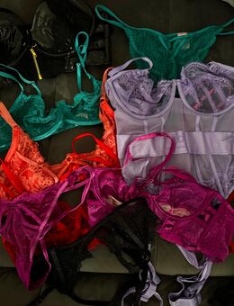Dessous in verschiedenen Ausführungen - Hannover