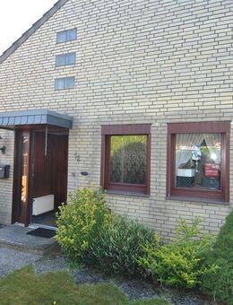 Gemütliche Doppelhaushälfte in Bestlage mit Renovierungsbedarf *Provisionsfrei* - Stuhr