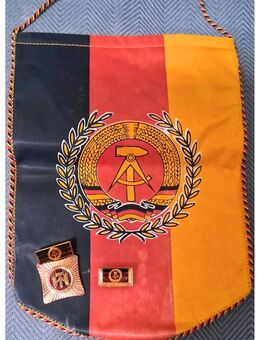 Medaille Kollektiv der sozialistischen Arbeit mit Wimpel - Görlitz