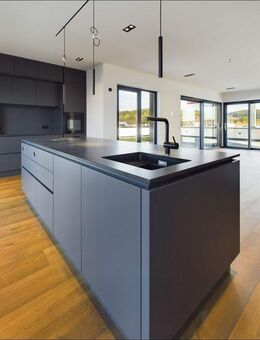 Elegantes Penthouse mit großzügiger Dachterrasse und hochwertiger Ausstattung - Aschaffenburg