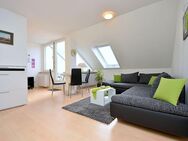 Modern möblierte Dachgeschosswohnung mit Loggia in Fellbach Schmiden - Fellbach