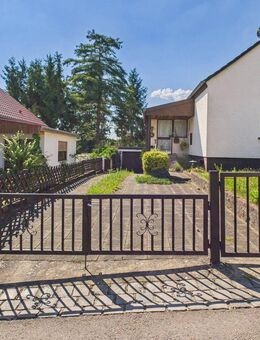 ***RESERVIERT*** Zuhause mit Plus: Garten, Garage, Gefühl. In Bestlage von Saarbrücken - Saarbrücken