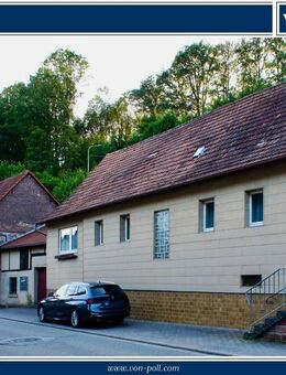 Wohnhaus mit Nebengebäuden und angrenzendem Waldgrundstück - Obernheim-Kirchenarnbach