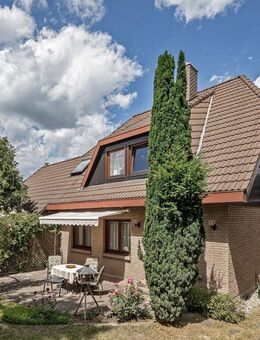 Landhaus vor den Toren von Dresden im schönen Weißig mit Erker + Doppelgarage + Balkon + Terrasse + Kamin +++ - Dresden