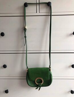 Kleine Handtasche aus Echtleder grün dunkelgrün von Ted Baker - Mannheim