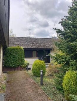 RESERVIERT! Attraktives Drei- bis Vierfamilienhaus in Bienenbüttel - Bienenbüttel