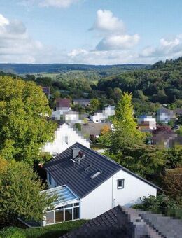Traumhaus in Bestlage am Fuße des Weinbergs! Komplett saniert mit großem Grundstück, einzugsbereit! - Groß Umstadt