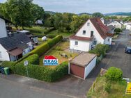 ++ KRAG Immobilien ++ Einsteiger-Wohnperle: 3 Räume, Garten, Balkon, Garage ++ - Lohra