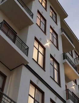 Wunderschönes Apartment im ruhigen Hinterhaus mit Balkon und EBK! Erstbezug nach Kernsanierung - Berlin